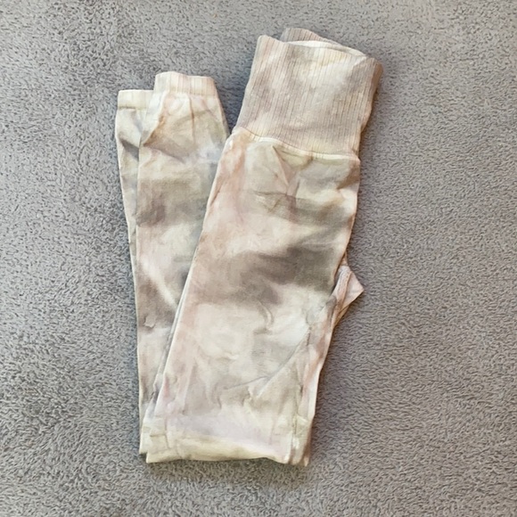 🌺Free peple Good karma blk or blue 7/8 legging - Picture 16 of 16